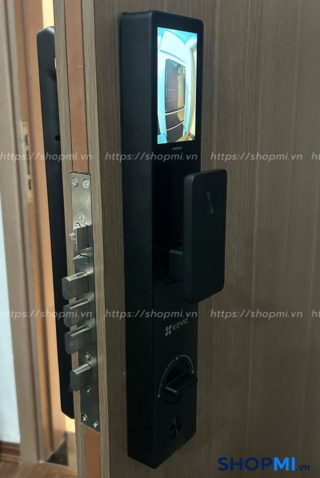 Kh&oacute;a cửa th&ocirc;ng minh t&iacute;ch hợp camera Ezviz DL50FVS