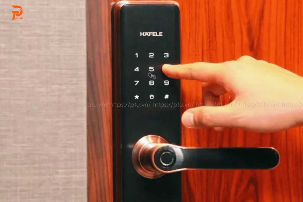 khóa cửa vân tay
