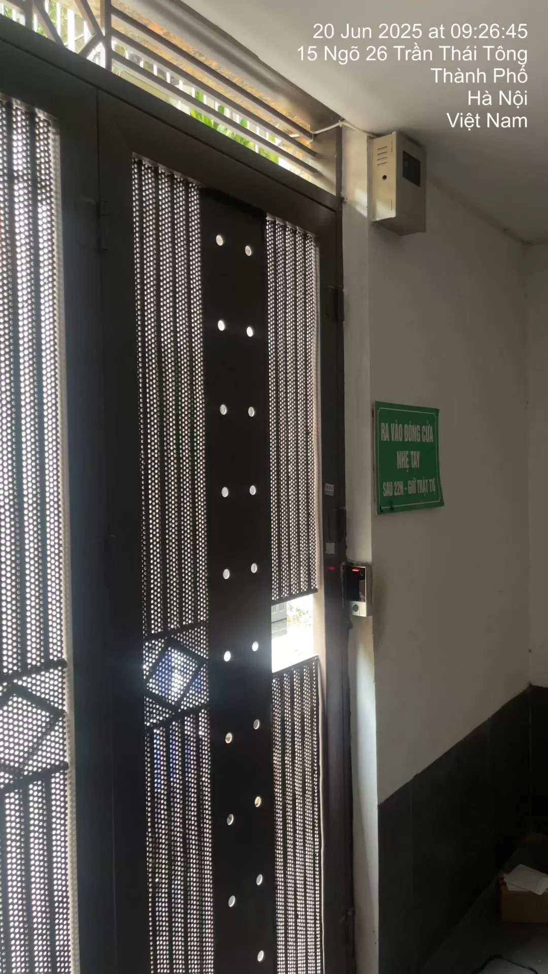 Khóa cửa vân tay 2 chiều
