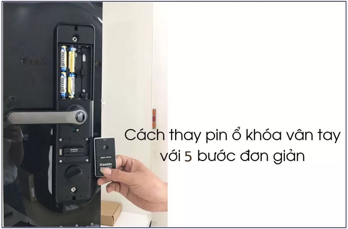 thay pin khóa cửa vân tay