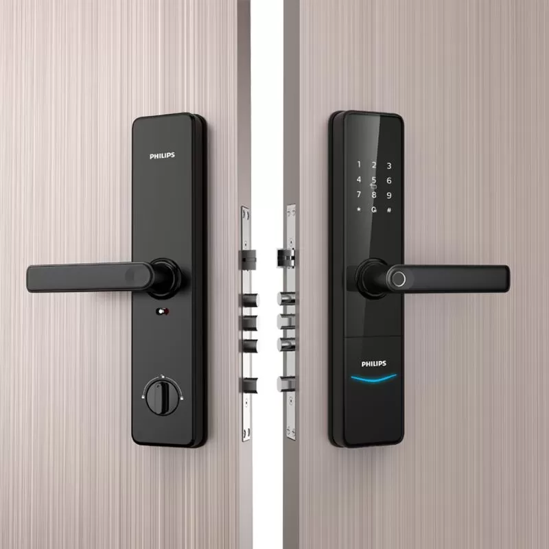 So sánh khóa cửa vân tay và khóa cơ